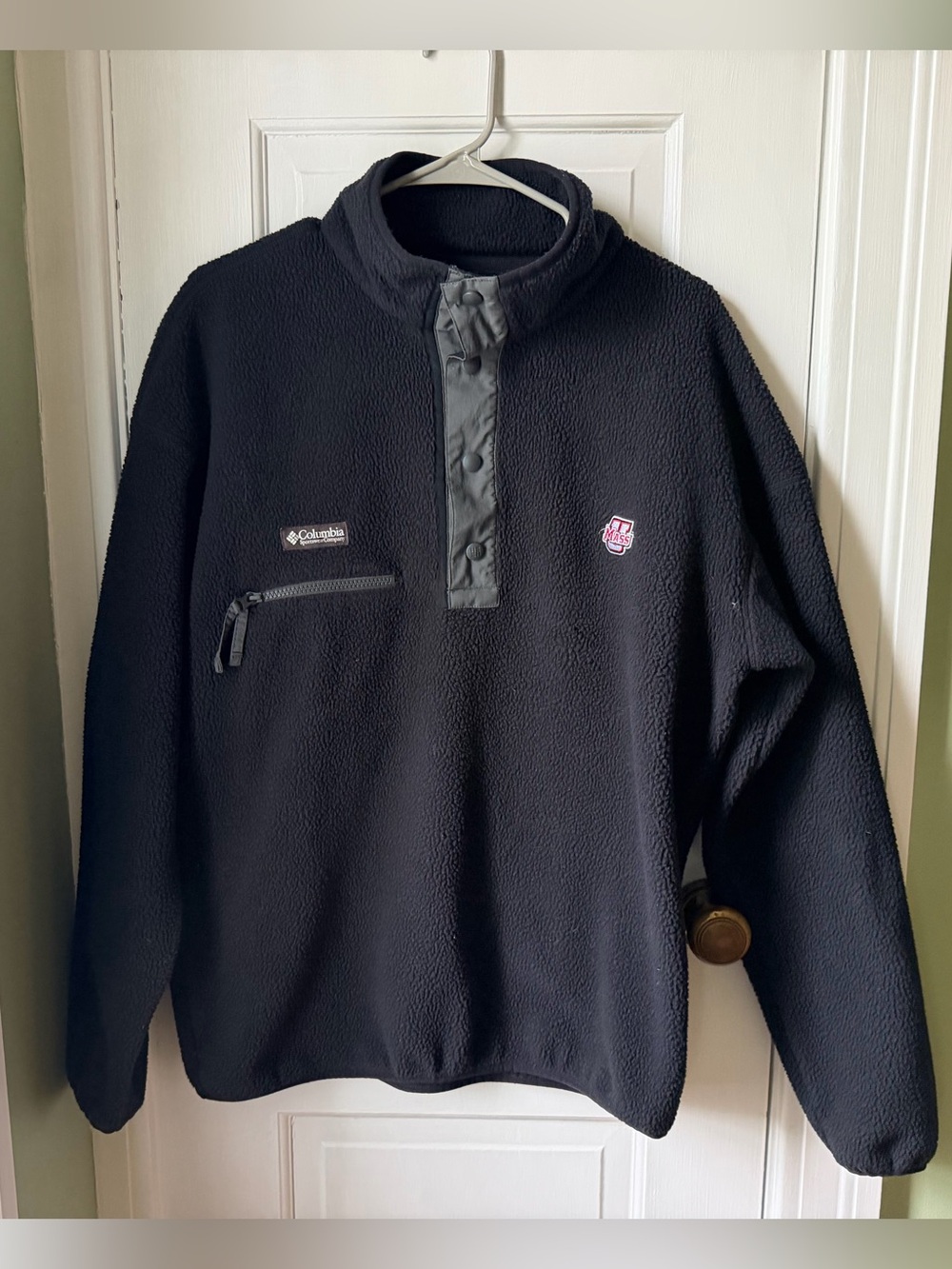 UMASS Logo Columbia Healvetia Half Snap Men’s Fleece Size Medium